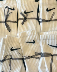 NIKE White socks (long)