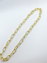 Load image into Gallery viewer, Karak Open Link Chain Necklace
